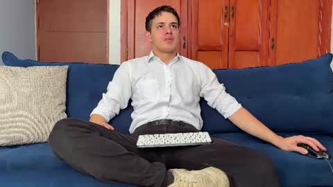 Liam online show from 4, 8, 2026