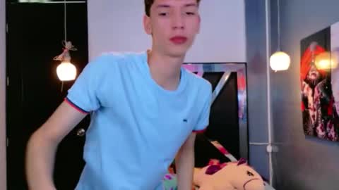 liam_green1 online show from 26, 2, 2026