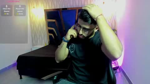 Snapshot of liam_kleiin chatting on 22, 4, 2026 LIAM KLEIN online show from 22, 4, 2026
