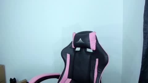 liam_oasiss online show from 30, 12, 2024