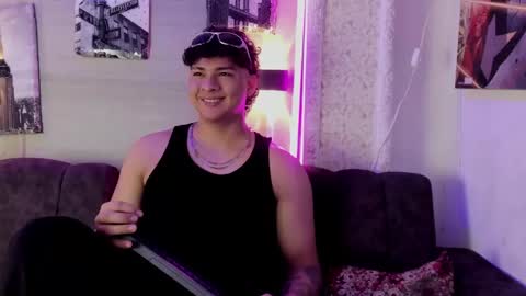 liam online show from 12, 11, 2025