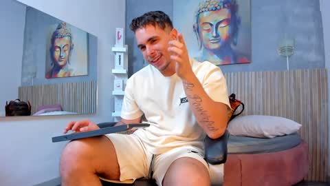 Snapshot of liam_walk chatting on 19, 1, 2025 Liam online show from 19, 1, 2025