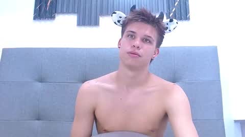 liam_york online show from 7, 3, 2026