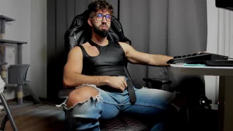 Liam online show from 5, 3, 2025