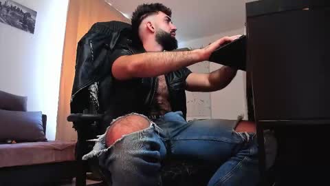 Liam online show from 25, 3, 2026