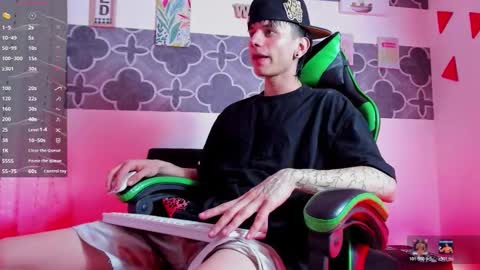 Snapshot of liamblaze chatting on 21, 12, 2025 liamblaze online show from 21, 12, 2025