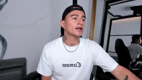 LiamDeep online show from 4, 10, 2025