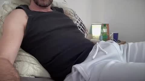 Snapshot of liamnilod chatting on 23, 11, 2025 Chris online show from 23, 11, 2025