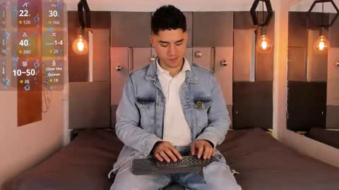 Snapshot of liamnovak chatting on 20, 12, 2025 Liam online show from 20, 12, 2025