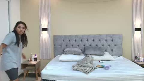 Snapshot of liamonroee_ chatting on 22, 9, 2025 L I A M O N R O E online show from 22, 9, 2025