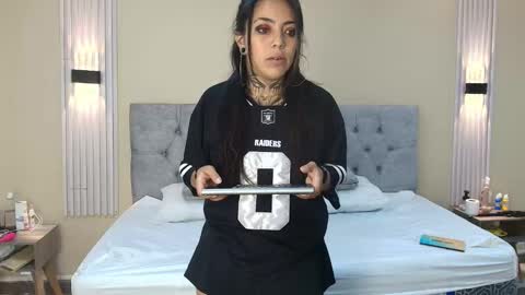 Snapshot of liamonroee_ chatting on 24, 9, 2025 L I A M O N R O E online show from 24, 9, 2025