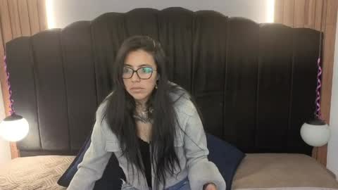 Snapshot of liamonroee_ chatting on 30, 5, 2026 L I A M O N R O E online show from 30, 5, 2026