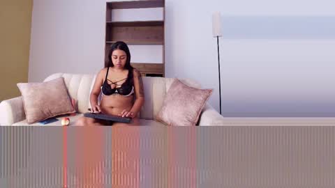 Lia online show from 8, 10, 2025