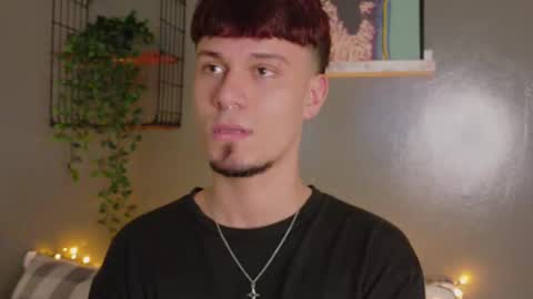 Snapshot of liamthunder05_ chatting on 3, 10, 2025 Liam Thunder online show from 3, 10, 2025