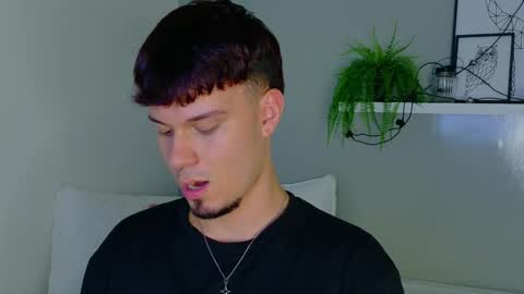 Snapshot of liamthunder05_ chatting on 6, 10, 2025 Liam Thunder online show from 6, 10, 2025