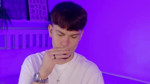 Snapshot of liamthunder05_ chatting on 10, 10, 2025 Liam Thunder online show from 10, 10, 2025