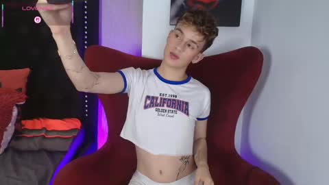 Snapshot of liamwild20 chatting on 22, 10, 2025 liam online show from 22, 10, 2025