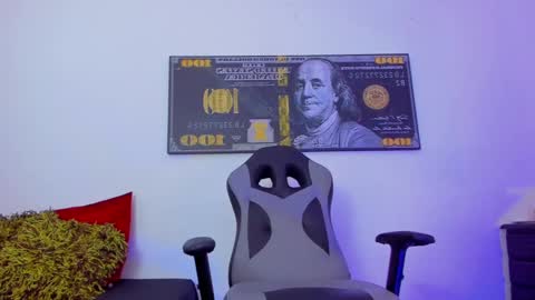 Snapshot of lian_23_ chatting on 6, 1, 2025 online show from 6, 1, 2025