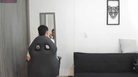 Snapshot of lian_eathan chatting on 13, 10, 2025 lian_eathan online show from 13, 10, 2025