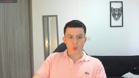 Snapshot of lian_eathan chatting on 14, 10, 2025 lian_eathan online show from 14, 10, 2025