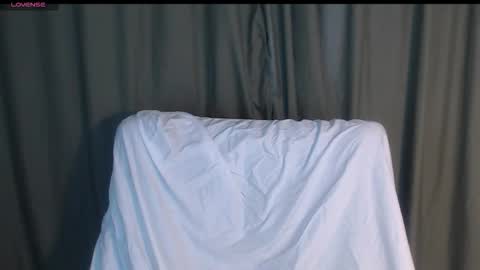 Snapshot of lian_eathan chatting on 8, 11, 2025 lian_eathan online show from 8, 11, 2025