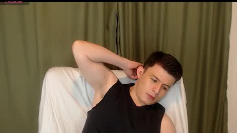 lian_eathan online show from 12, 11, 2025