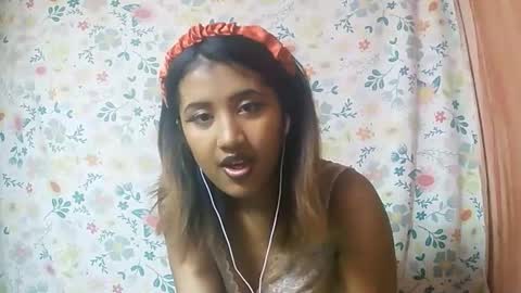 Liana9794 online show from 7, 6, 2026