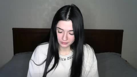 Snapshot of liana_diva chatting on 8, 2, 2025 liana_diva online show from 8, 2, 2025