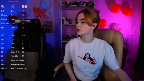 Little Liana  online show from 15, 2, 2025