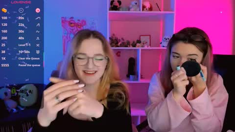 Little Liana  online show from 27, 9, 2025