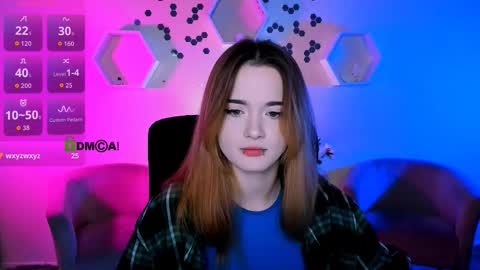 Little Liana  online show from 21, 11, 2025