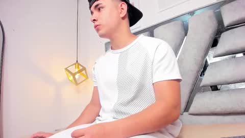 lianfox_ online show from 10, 3, 2026