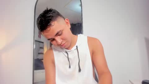 lianfox_ online show from 23, 5, 2026