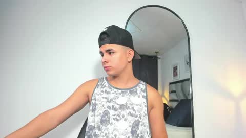 lianfox_ online show from 25, 5, 2026