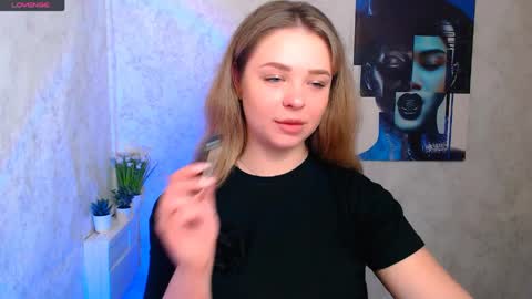 Snapshot of liaralime_ chatting on 19, 5, 2026 Liara online show from 19, 5, 2026