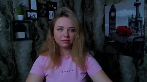 Snapshot of liaralime_ chatting on 2, 6, 2026 Liara online show from 2, 6, 2026