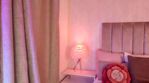 Liora online show from 18, 7, 2026