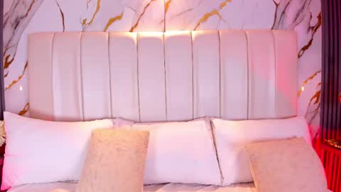  LIA TINK  online show from 27, 3, 2026