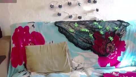 Snapshot of licablack chatting on 14, 10, 2025 LicaBlack online show from 14, 10, 2025