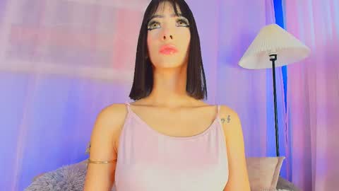 Valentina Hall online show from 22, 3, 2026