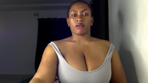Snapshot of lick_my_pussyyy226651 chatting on 9, 10, 2025 caira online show from 9, 10, 2025