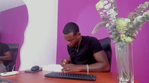 lievelinng online show from 19, 9, 2025