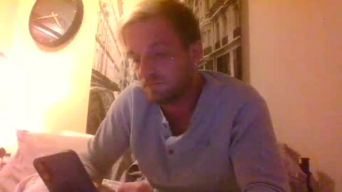 Snapshot of lifesagamble2025 chatting on 26, 9, 2025 Jordan  Mitchell online show from 26, 9, 2025