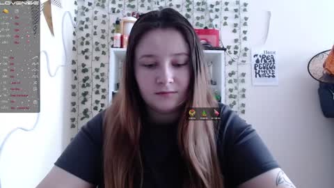 light_lunaa online show from 31, 1, 2025