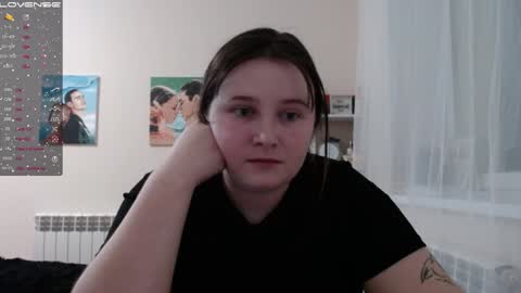 light_lunaa online show from 7, 2, 2025
