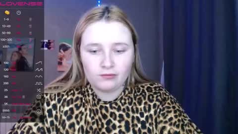 light_lunaa online show from 19, 11, 2025