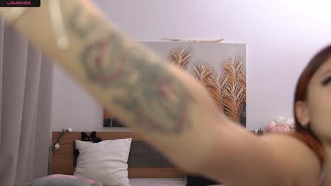 Snapshot of light_my_f1re chatting on 25, 9, 2025 Melissa online show from 25, 9, 2025