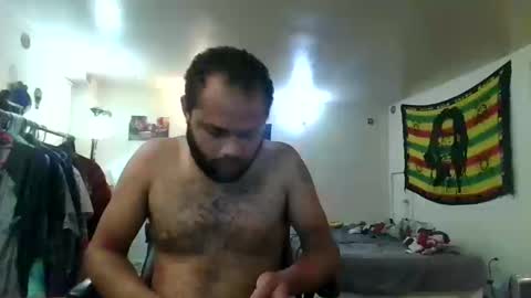 Snapshot of lightskinned666 chatting on 12, 10, 2025 lightskinned666 online show from 12, 10, 2025