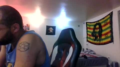 Snapshot of lightskinned666 chatting on 18, 11, 2025 lightskinned666 online show from 18, 11, 2025