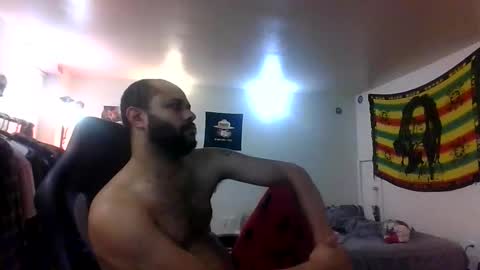 Snapshot of lightskinned666 chatting on 24, 11, 2025 lightskinned666 online show from 24, 11, 2025